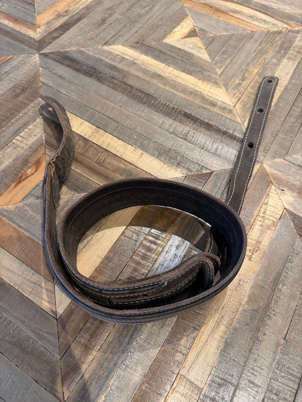Taylor Element leren strap dark brown als nieuw, Muziek en Instrumenten, Instrumenten | Toebehoren, Ophalen of Verzenden, Zo goed als nieuw