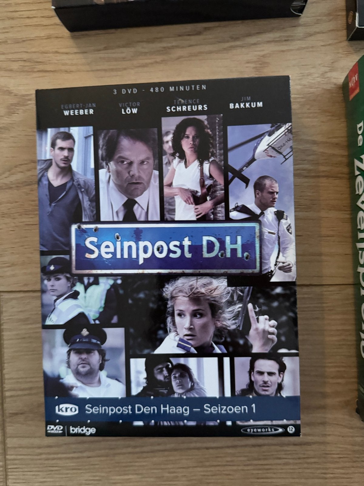 Seinpost Den Haag - Seizoen 1 (3 DVD Boxset), Nederlands, Overige genres, Zo goed als nieuw, Vanaf 12 jaar