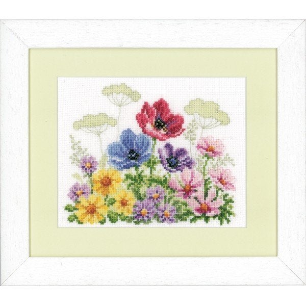 Borduurpakket Bloemenveld met klaprozen pn0143721, Hobby en Vrije tijd, ., Nieuw, Ophalen of Verzenden, .