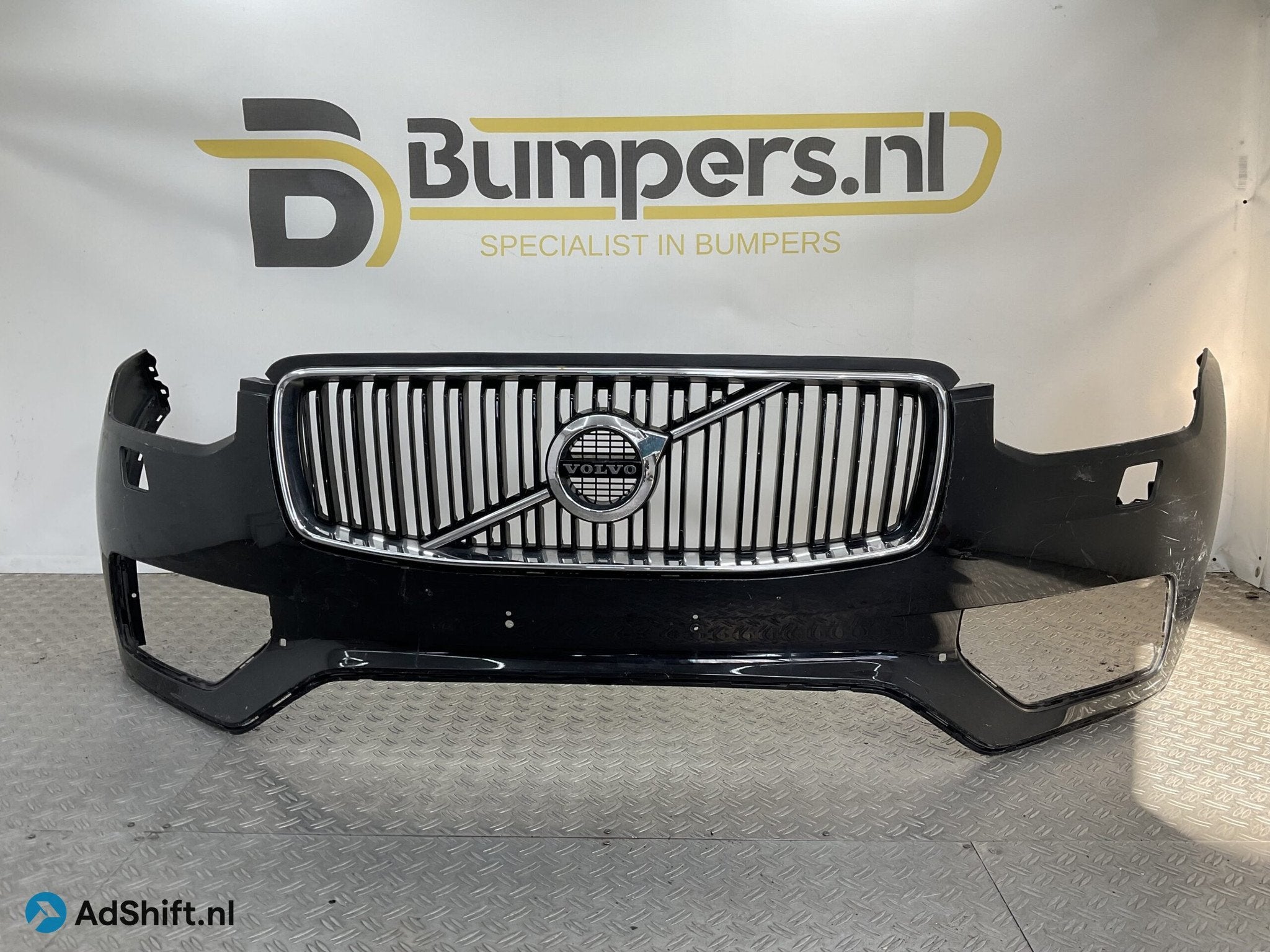 Bumper Volvo XC90 XC-90 16-19 31353362 Voorbumper F5-16442, Bumper