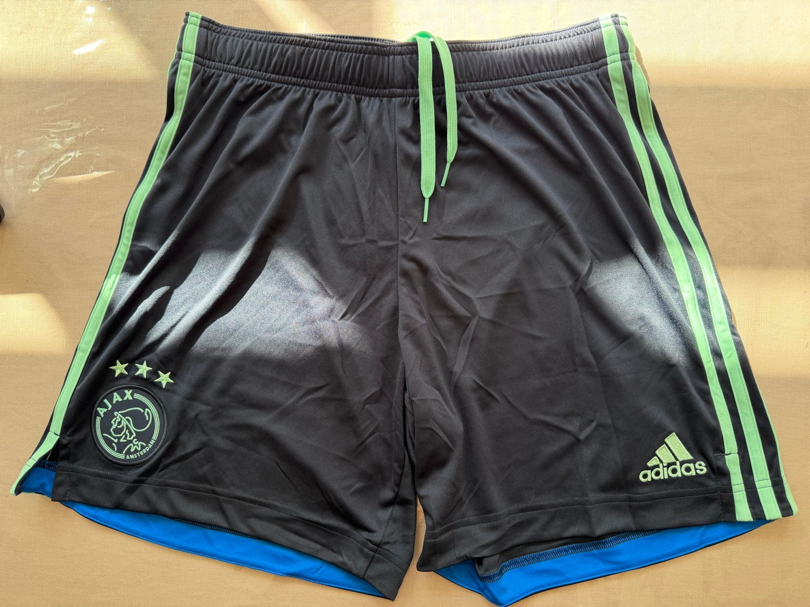 Ajax Voetbal Korte Broek - Adidas Primegreen, Maat L, Ophalen of Verzenden, Nieuw, Broek