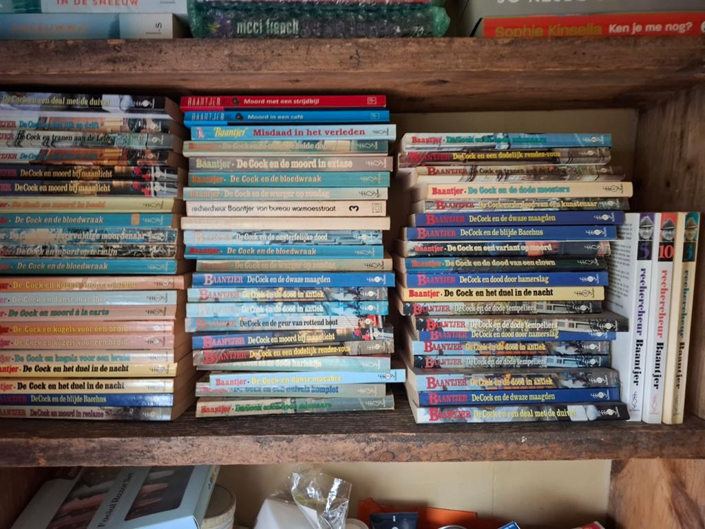 Grote collectie Baantjer boeken - 300 stuks spotprijs €80, Ophalen, Gelezen