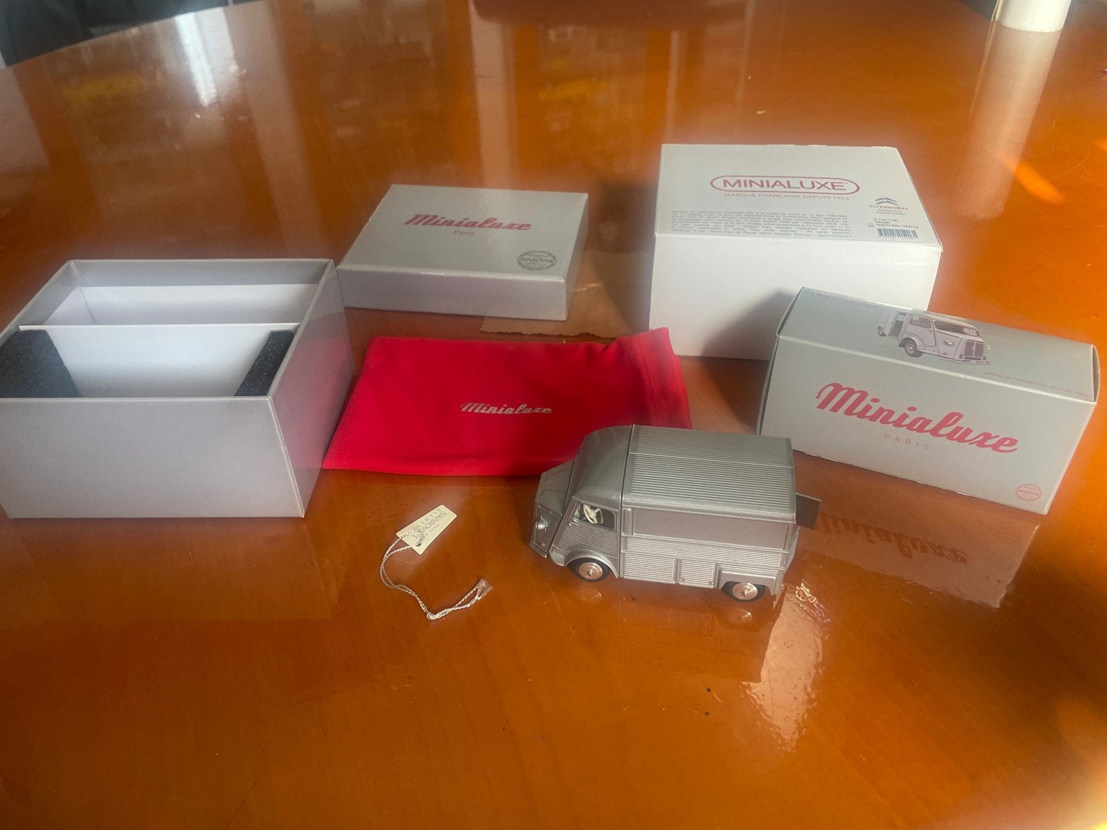 Minialuxe Citroën HY Bus -  no 80 uit serie, Ophalen of Verzenden, Nieuw, Bus of Vrachtwagen