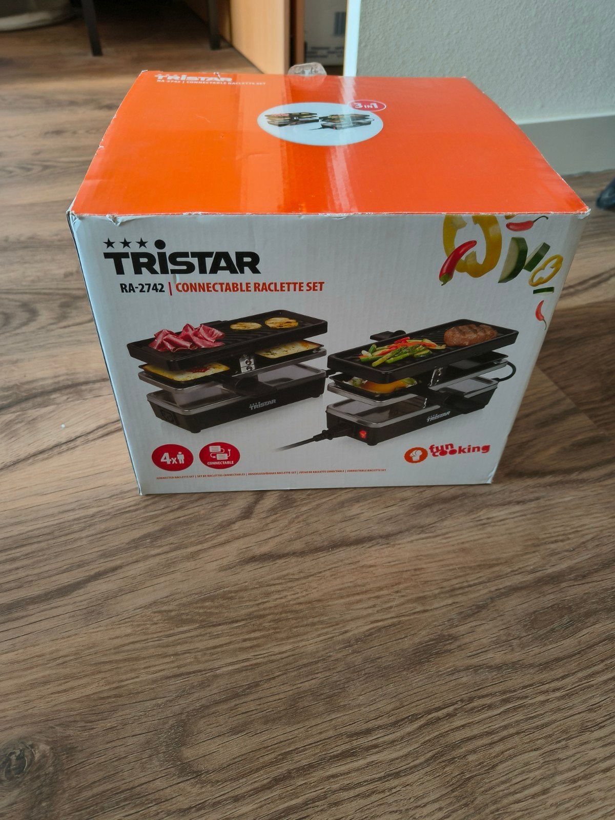 Tristar RA-2742 Connectable Raclette Set - originele doos, Witgoed en Apparatuur, Gourmetstellen, Ophalen of Verzenden, 4 t/m 7 personen