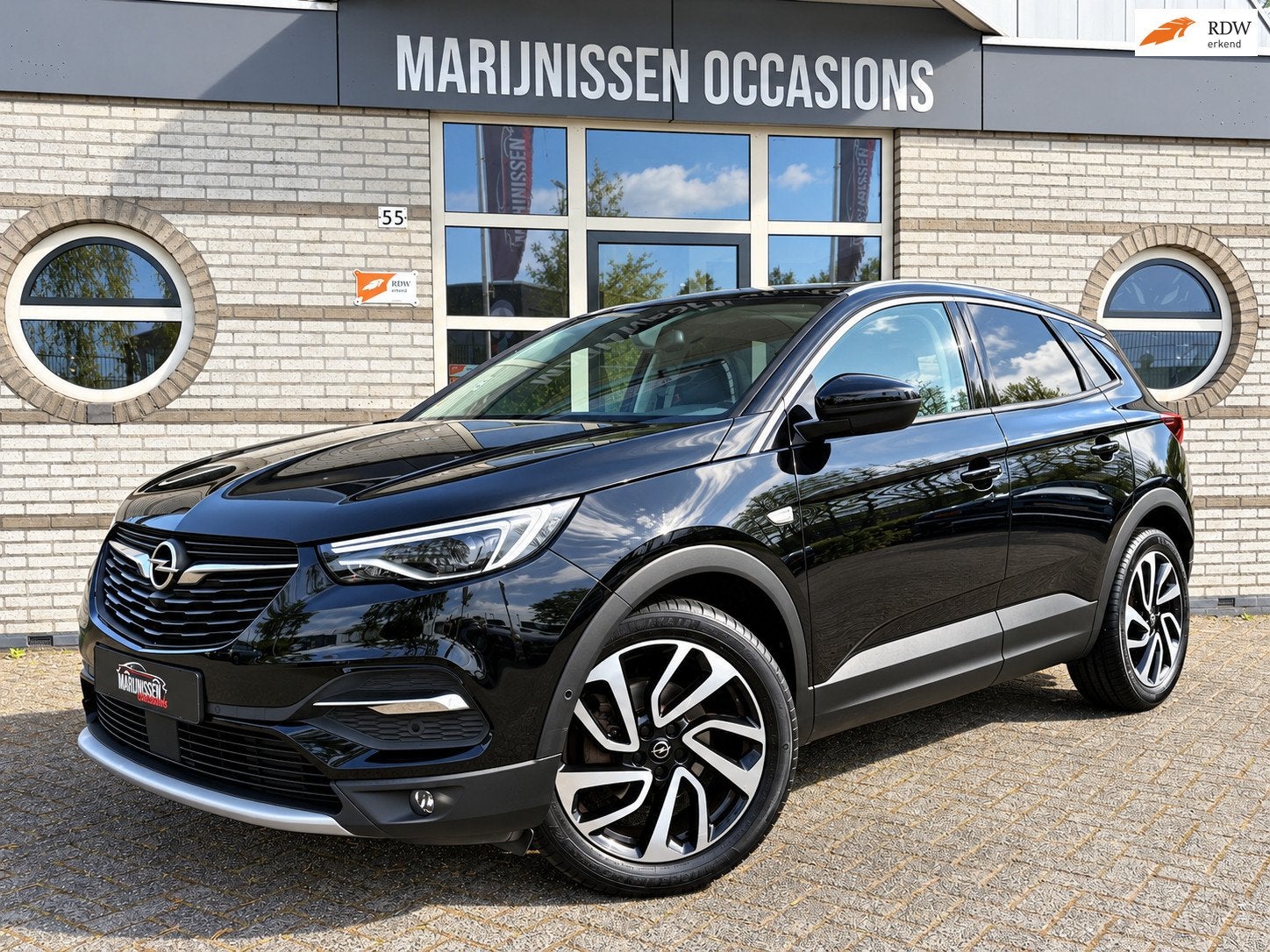 Opel Grandland X 1.2 Turbo Ultimate |Leder|Trekhk|Camera|Car, Auto's, Gebruikt, 1199 cc, Zwart, Leder