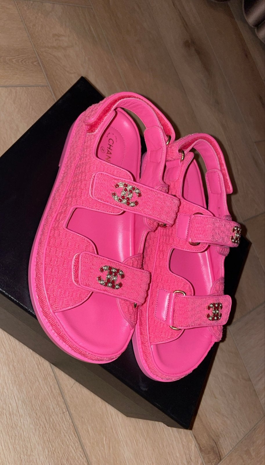 Chanel Roze dad Sandals Maat 36.5, Kleding | Dames, Schoenen, Nieuw, Sandalen of Muiltjes, Roze, Ophalen