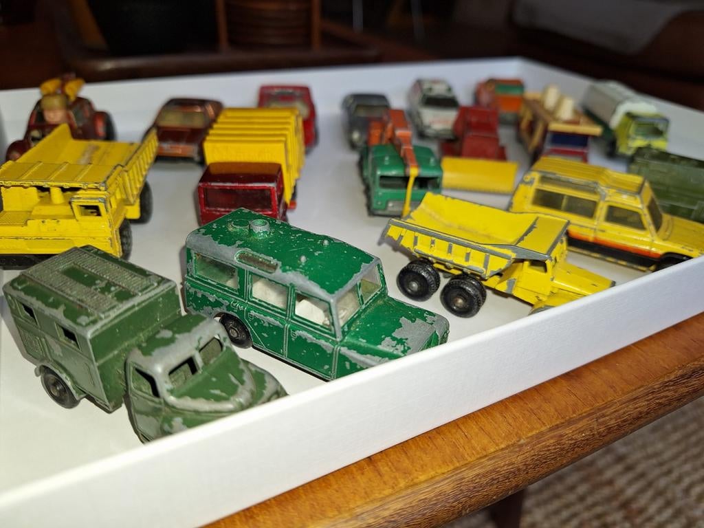 Verzameling van 18 Lesney modelauto's, Hobby en Vrije tijd, Modelauto's | 1:32, Auto, Overige merken, Ophalen of Verzenden