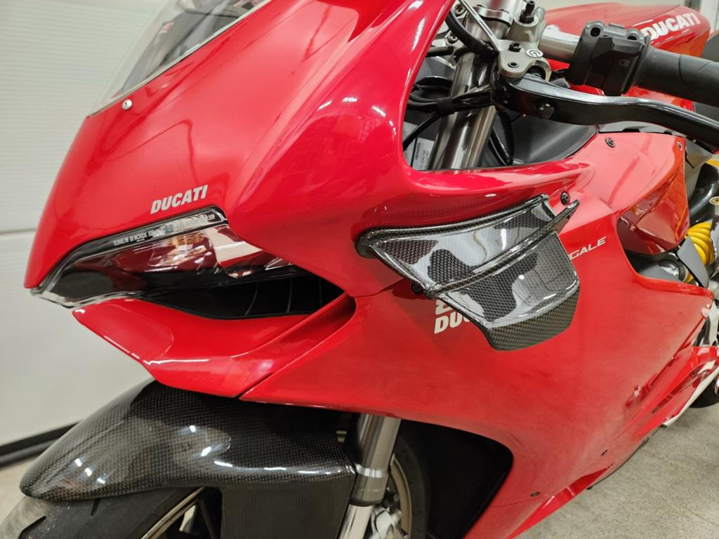 Carbon Side Wings Ducati Panigale 899, 1199, 1299, Motoren, Ophalen of Verzenden, Gebruikt
