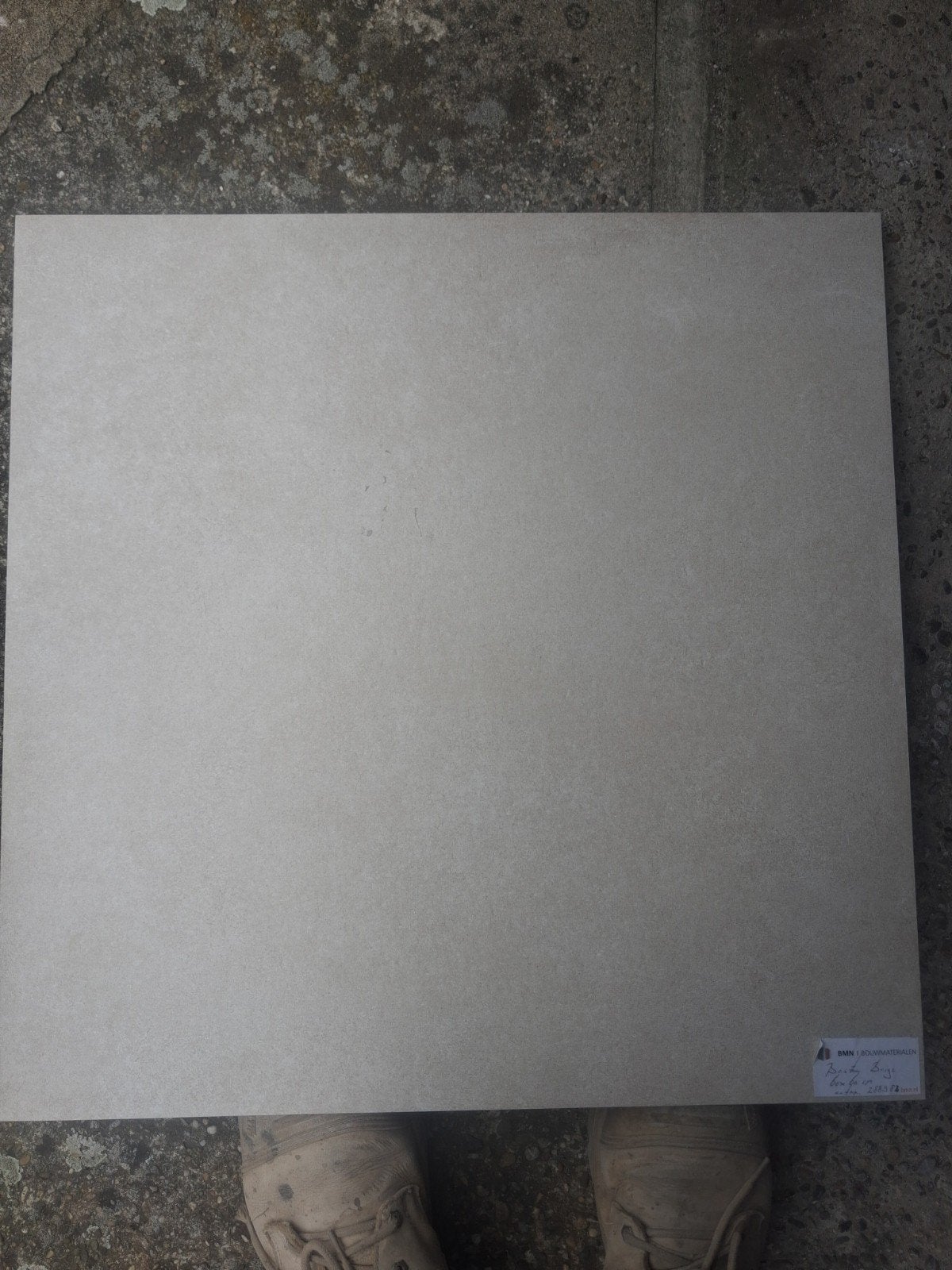 Te koop 3m2 beige vloertegels (nieuw), Ophalen, 60 cm of meer, Keramiek, Nieuw