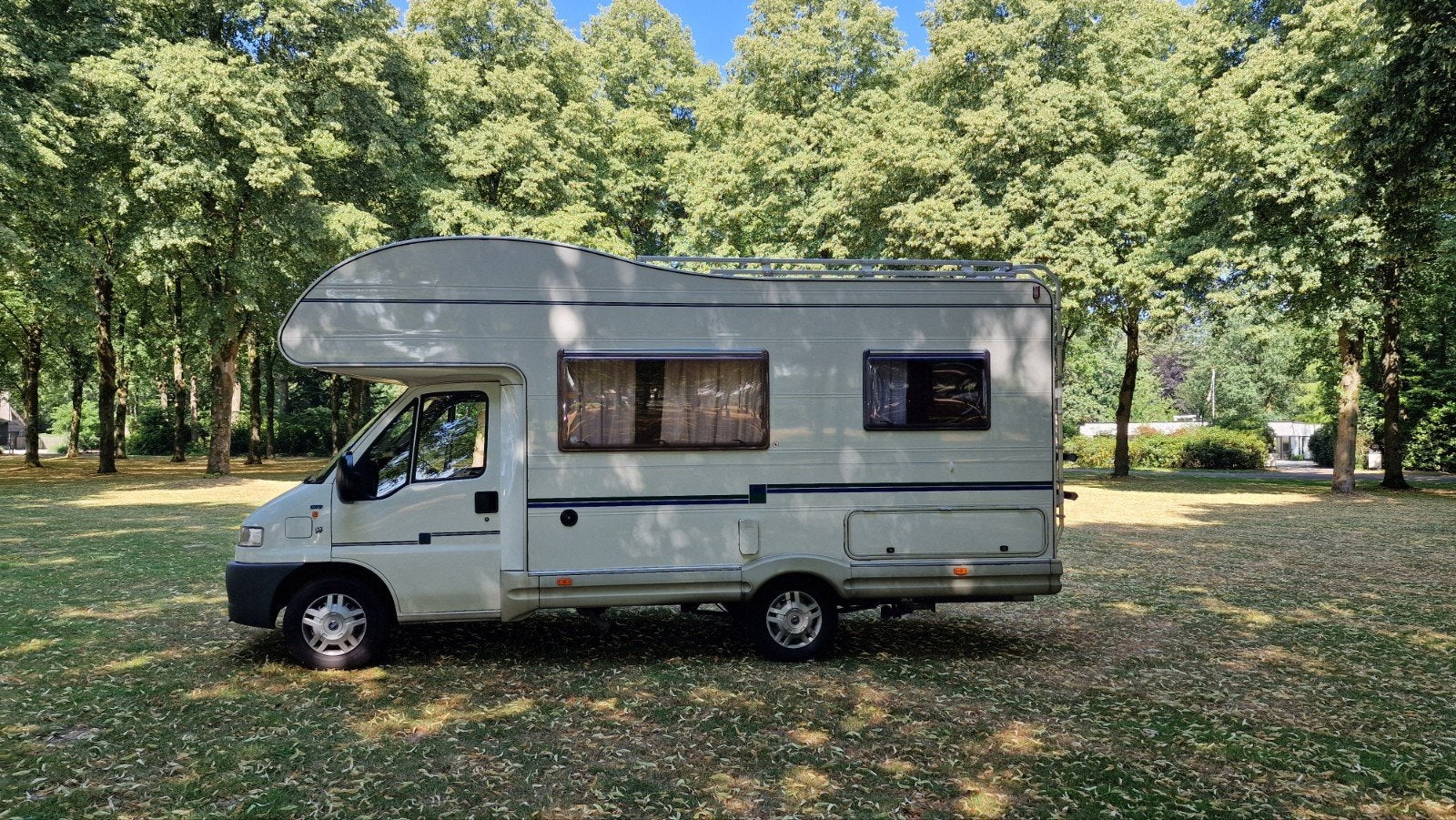 Camper Mc Louis Alkoof Camper - Klaar voor avontuur!, Alkoof, Ringverwarming, Fiat, Luifel