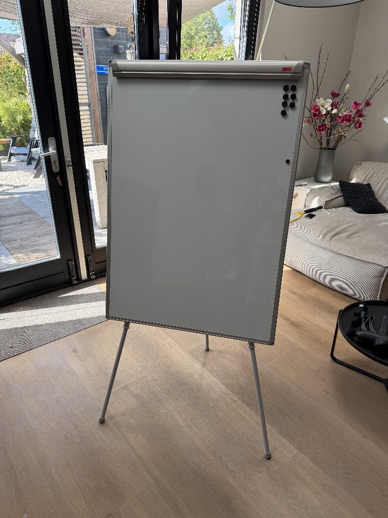 Flip-over Whiteboard op Statief – Inclusief Magneten, Ophalen, Zo goed als nieuw, Whiteboard