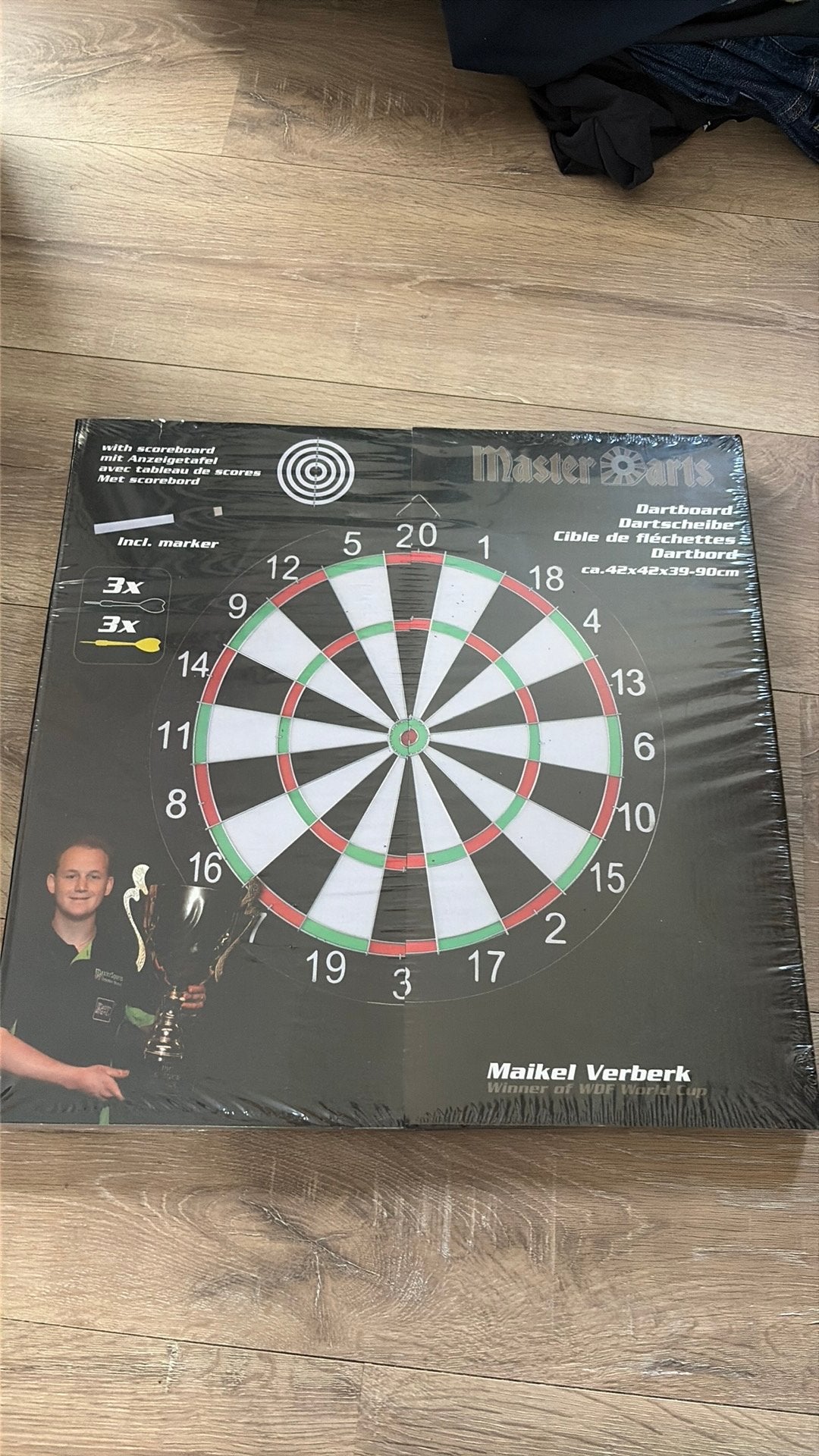 Dartbord MasterArts - Nieuw, Sport en Fitness, Ophalen of Verzenden, Nieuw, Dartbord met pijlen