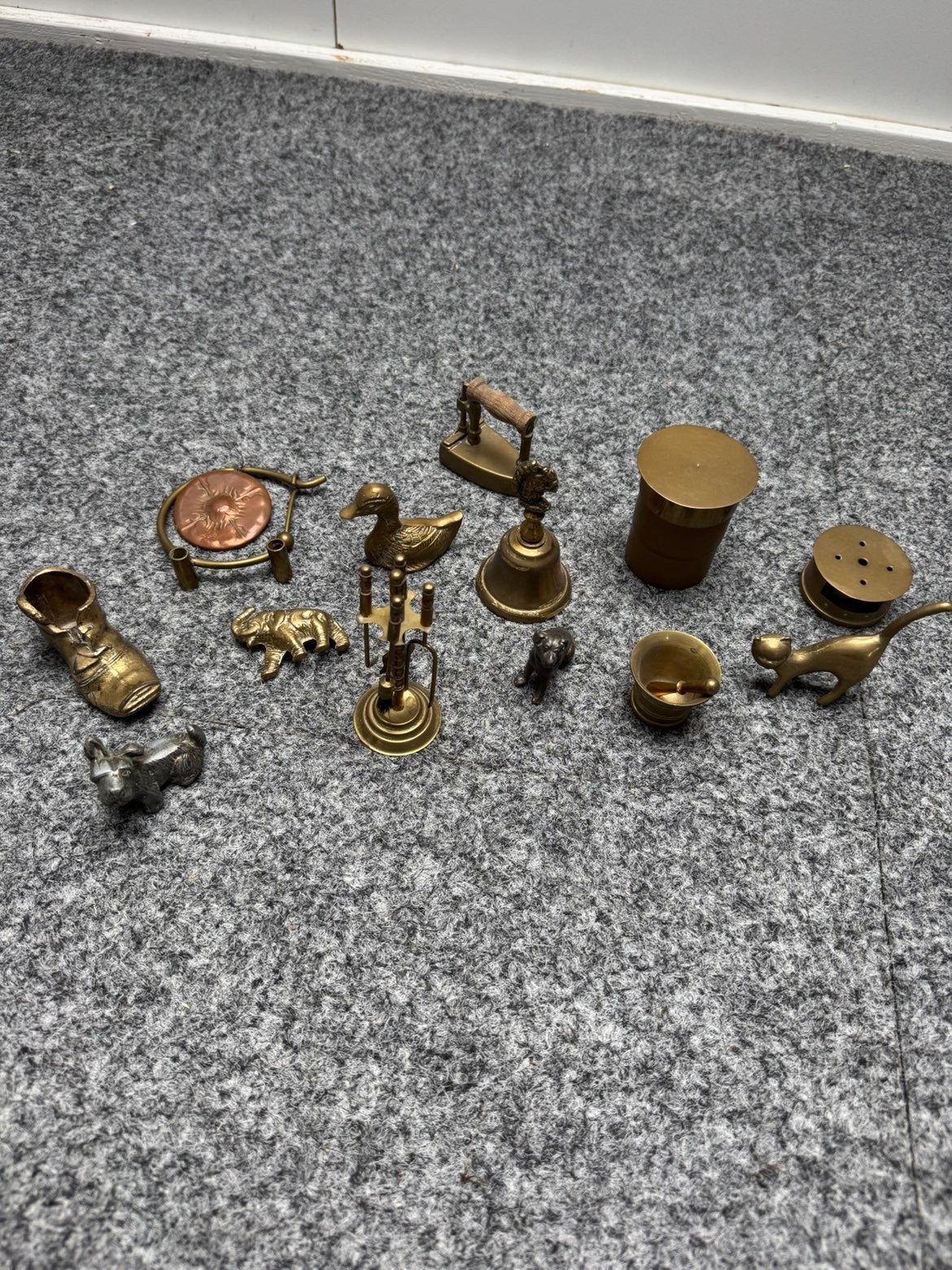 Massieve koperen beeldjes., Ophalen of Verzenden, Beeld
