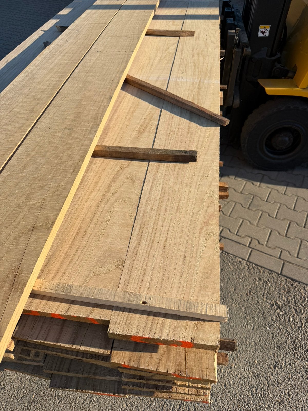 80 eiken planken 420x20x2,5 voor 3000 euro !!