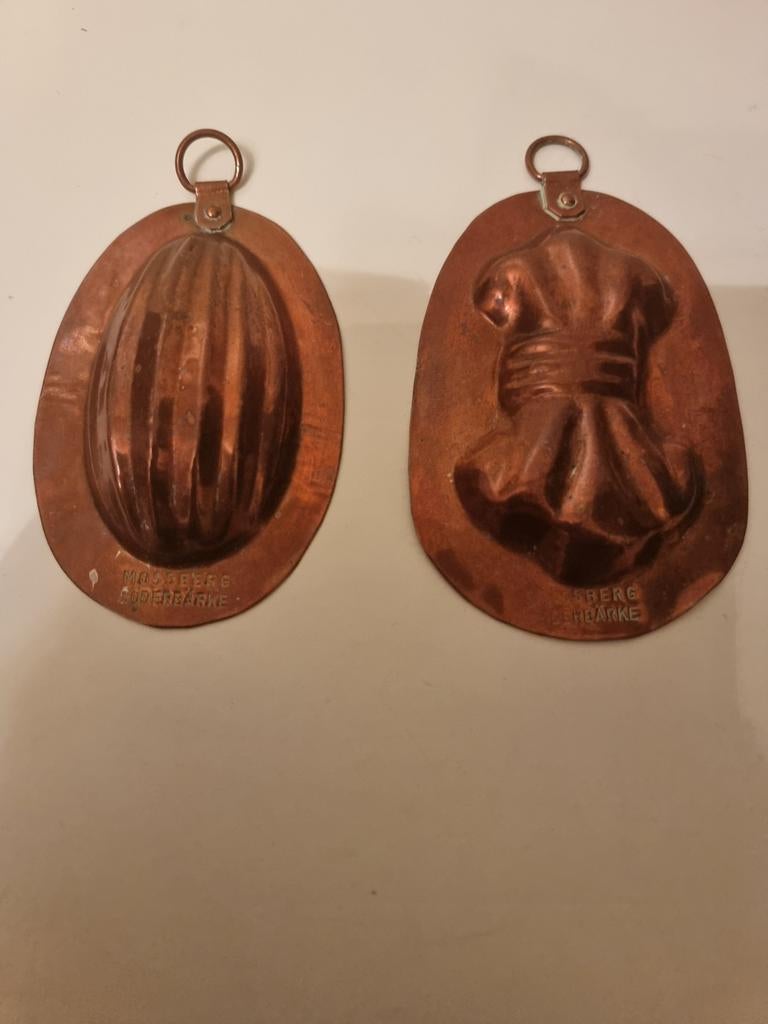 Set van 2 antieke koperen puddingvormen - Mossberg, Antiek en Kunst, Antiek | Koper en Brons, Ophalen of Verzenden, Koper