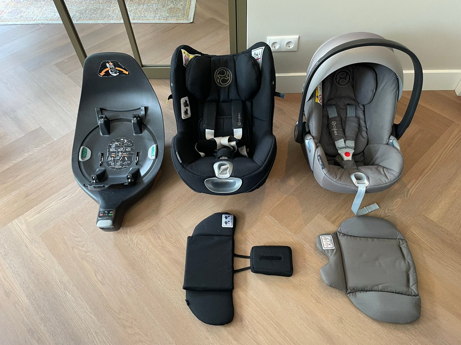 Cybex Z-Line complete set – Cloud Z + Sirona Z Plus + Base Z, Verstelbare rugleuning, Zo goed als nieuw, Isofix, Ophalen
