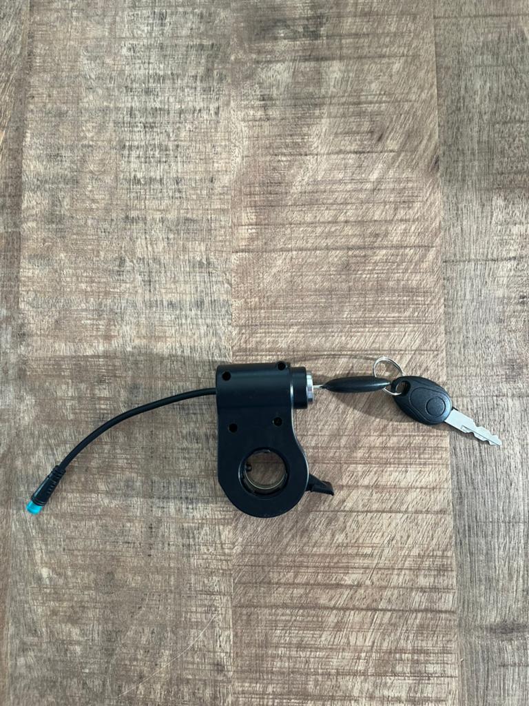 Key ignition, Verzenden, Zo goed als nieuw