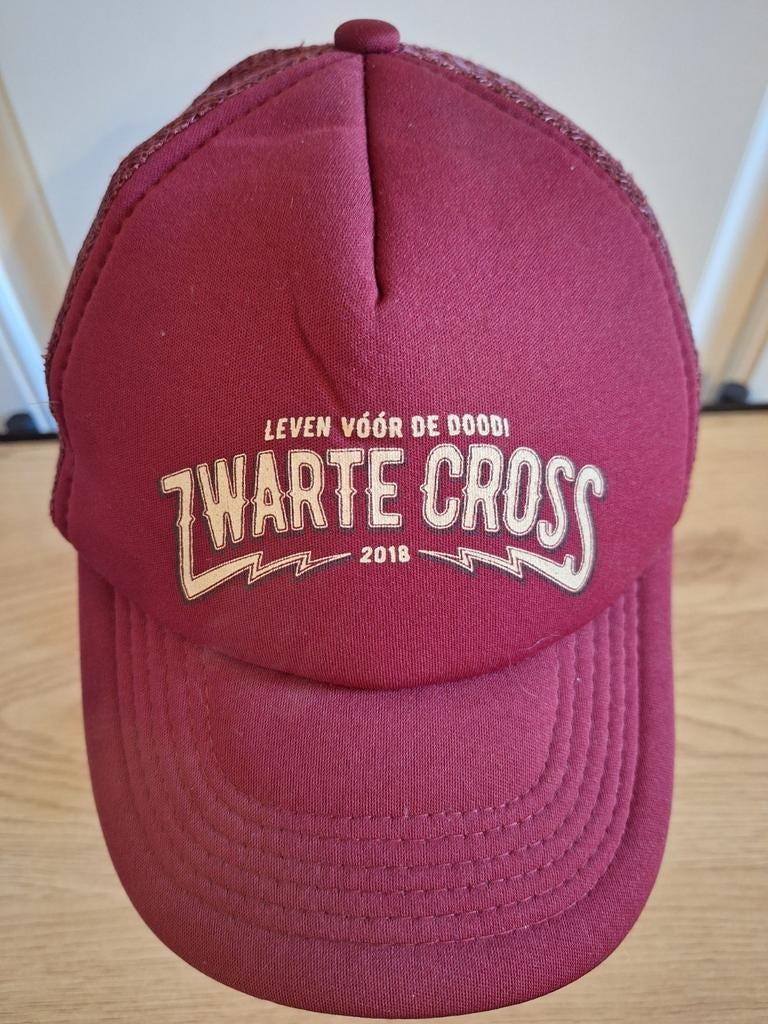 Zwarte Cross cap, Ophalen of Verzenden, Zo goed als nieuw, Gebruiksvoorwerp