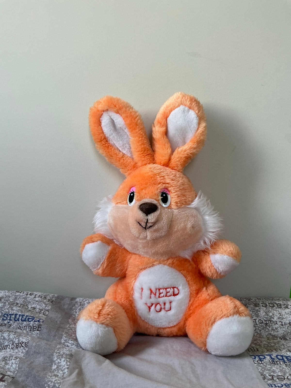 Oranje Konijn Knuffel met 'I NEED YOU' Tekst, Oranje, Overige merken, Overige karakters, Konijn