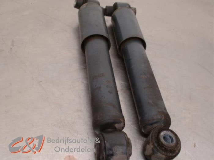 Schokdemper set van een Iveco New Daily, Auto-onderdelen, Ophanging en Onderstel, Gebruikt, -, Overige automerken, -
