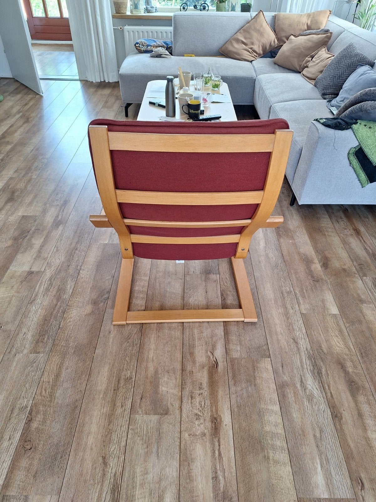 Ikea Poäng stoel met rode kussens, Ophalen, Modern, Comfortabel, Gebruikt, Stof