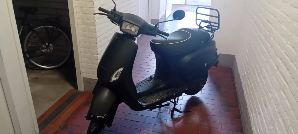 Scooter Senzo Riva 2020, Fietsen en Brommers, Scooters | Overige merken, Ophalen, Gebruikt, Senzo, Benzine