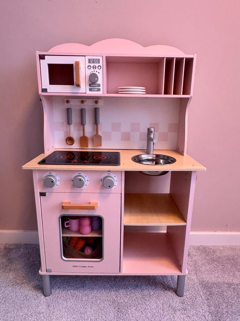 Kinderkeuken, Ophalen, Zo goed als nieuw