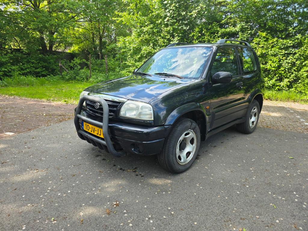 SUZUKI GRAND VITARA 1.6 4X4  METAL TOP WIDE BODY BJ 2002 km, Auto's, 1140 kg, 15 km/l, 4 cilinders, 49 €/maand