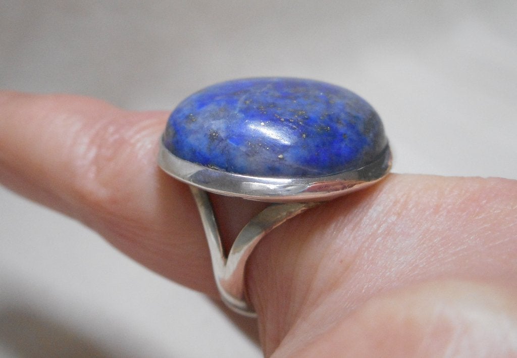 Zilveren royale ring met lapis lazuli maat 18.75 nr.2409, 18 tot 19, Verzenden, Zo goed als nieuw, Dame