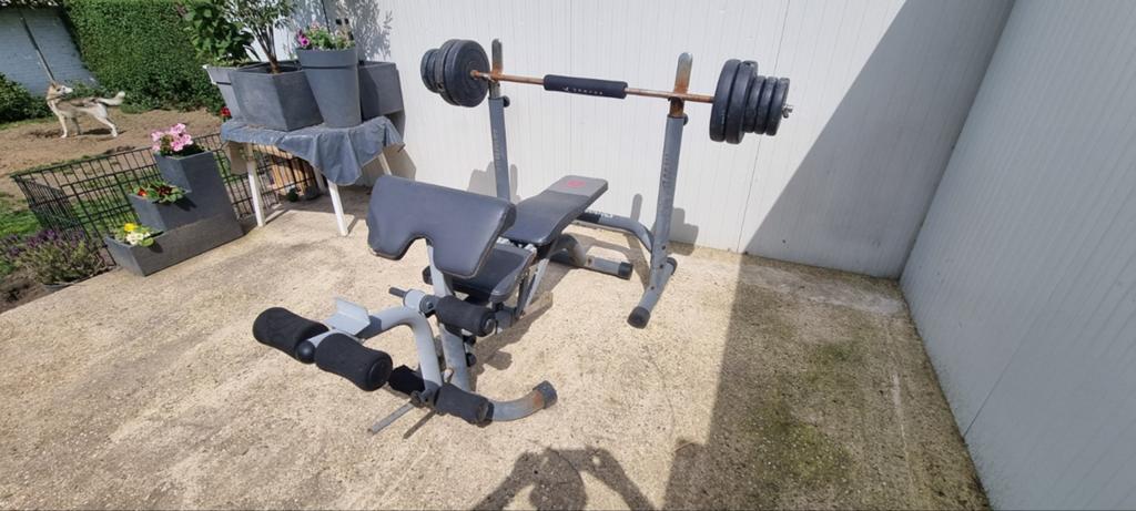 Bench Press met gewichten, Ophalen