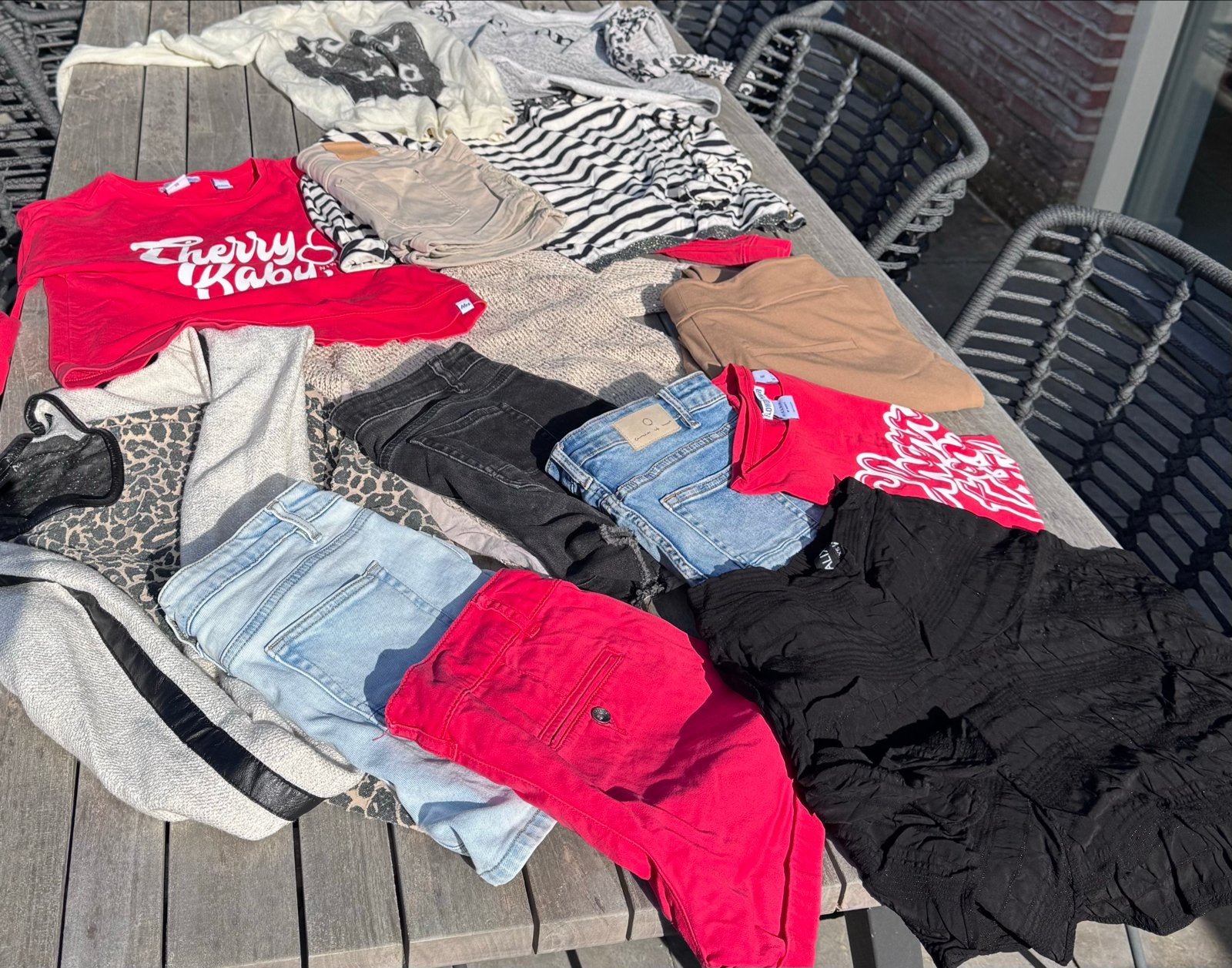 Tas met stapel kleding: diverse merken maat 176/S/M, Ophalen of Verzenden, Gebruikt, Meisje, Overige typen
