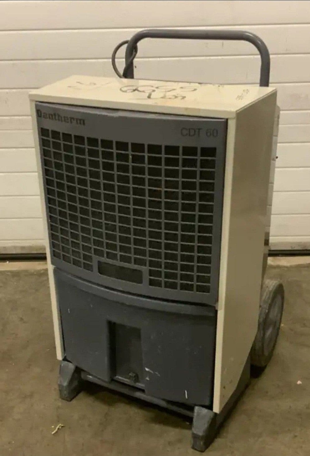 Dantherm Bouwdroger Ontvochtiger te huur, Ophalen, Zo goed als nieuw, Ventilator en Afzuiger