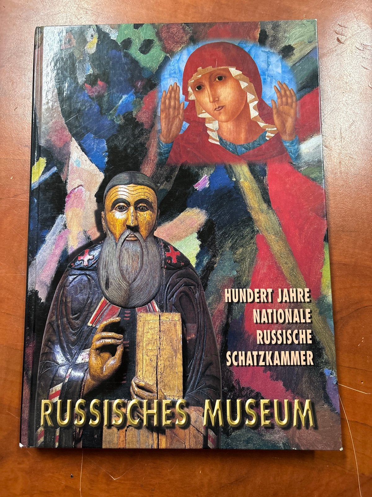 Russisch Museum: Honderd Jaar Nationale Schattenkamer, Ophalen of Verzenden, Zo goed als nieuw, Overige onderwerpen
