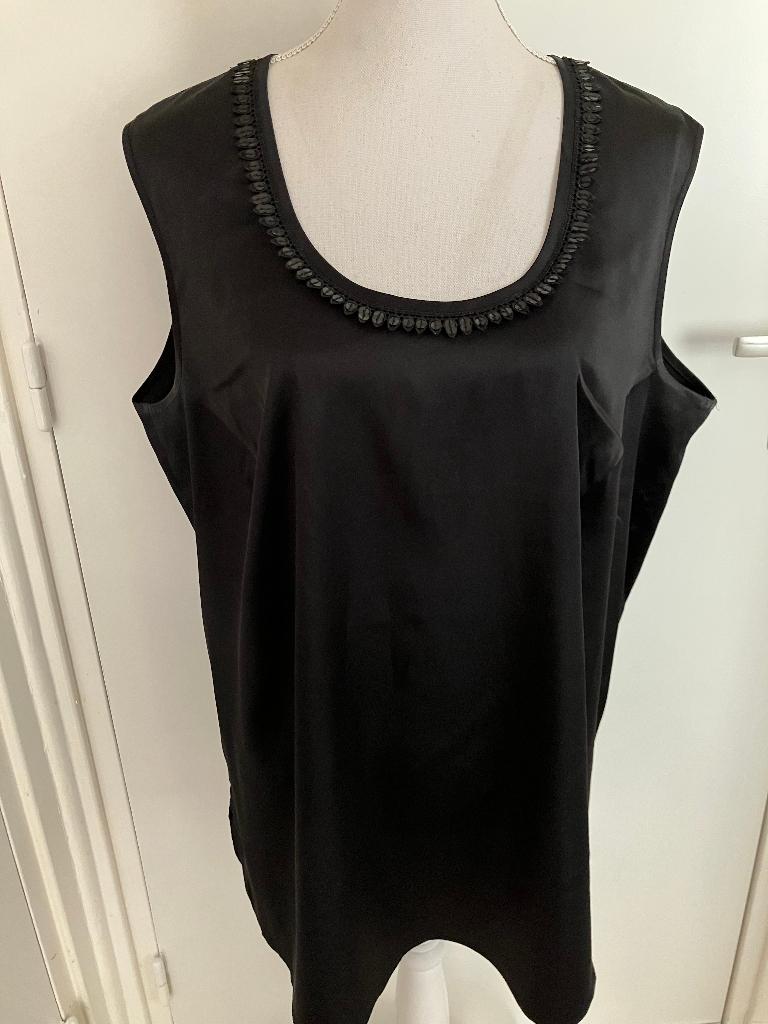 chalou valt als maat XL oksel tot oksel 62 cm, Kleding | Dames, Tops, Zwart, Maat 46/48 (XL) of groter, Chalou, Ophalen of Verzenden