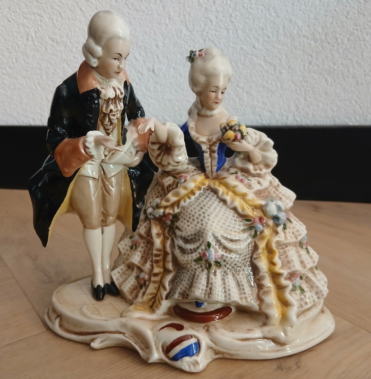 Dansend paar beeldje porselein Duitsland rococostijl, Antiek en Kunst, Antiek | Porselein, Ophalen of Verzenden