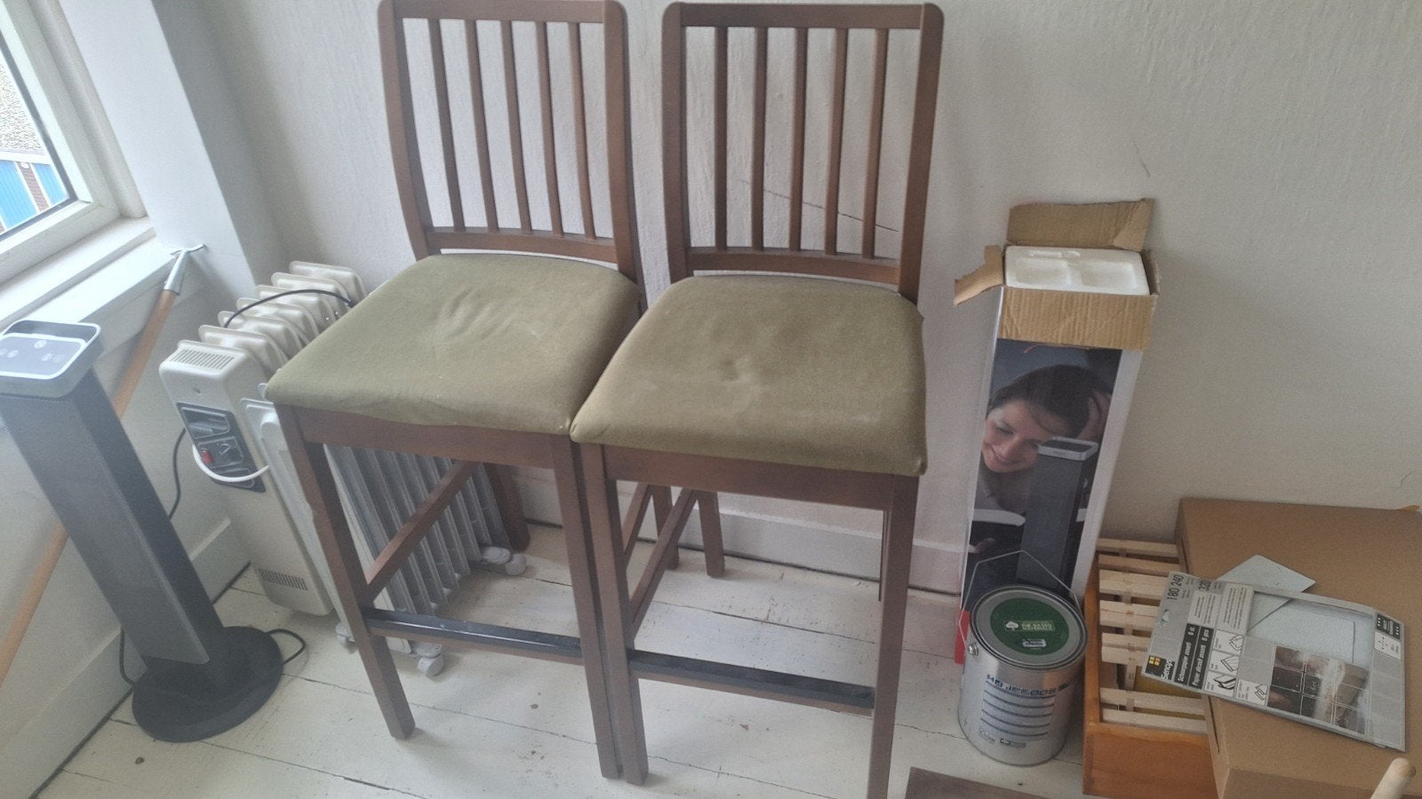 Set van 2 houten barkrukken met rugleuning, Ophalen, Gebruikt, 60 tot 90 cm, Hout