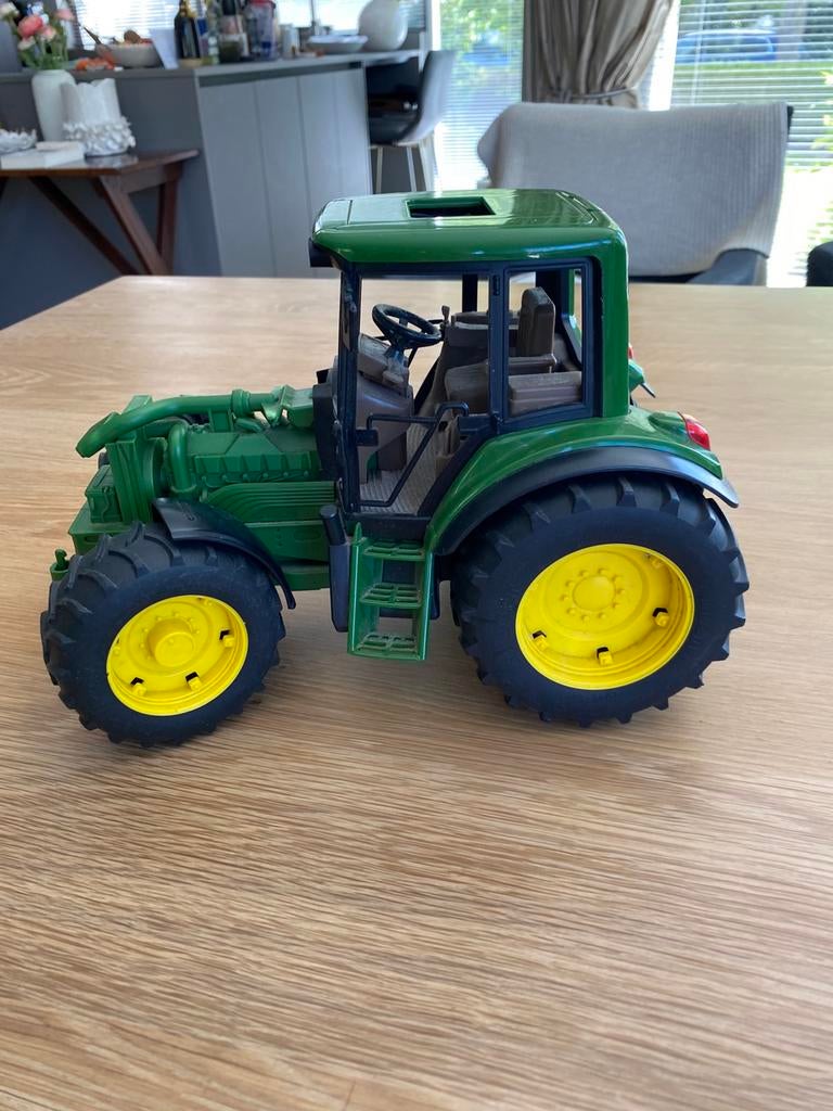 Bruder trekker john deere, Kinderen en Baby's, Speelgoed | Speelgoedvoertuigen, Ophalen of Verzenden, Gebruikt