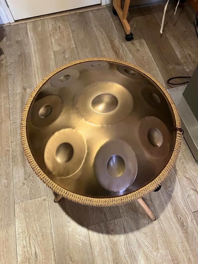 Handpan - Perfecte staat, zuivere tonen, standaard, hoes, Ophalen of Verzenden, Zo goed als nieuw, Melodische percussie