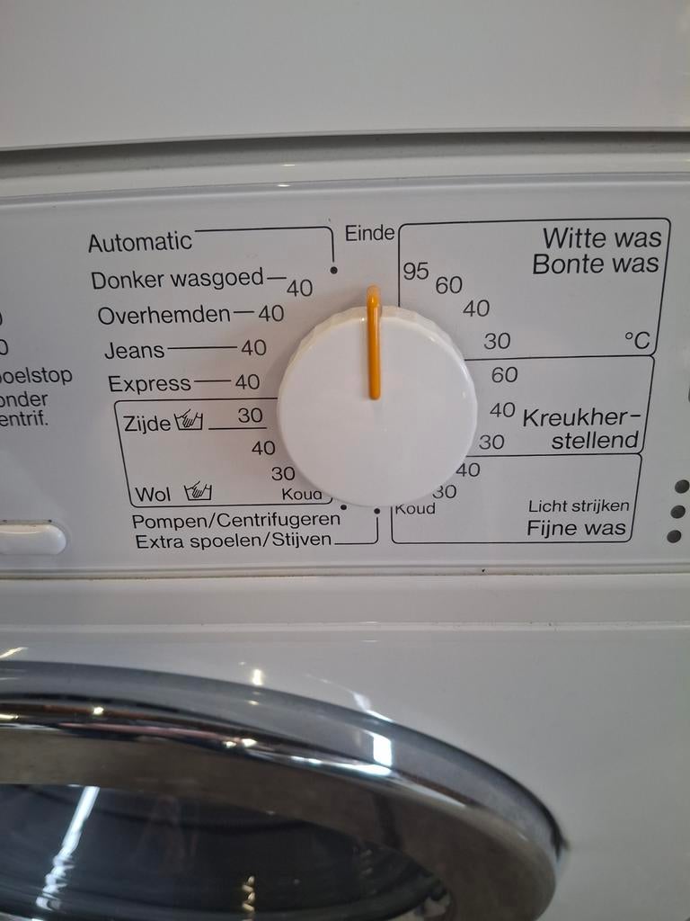 Miele Vitality W800 wasmachine, Miele, 1200 tot 1600 toeren, Gebruikt, 4 tot 6 kg