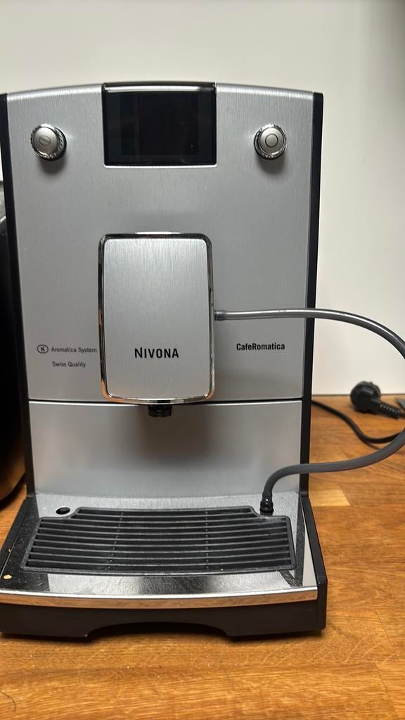 Nivona koffiezetapparaat, Witgoed en Apparatuur, Koffiezetapparaten, Ophalen, Afneembaar waterreservoir, Koffiemachine, Koffiebonen