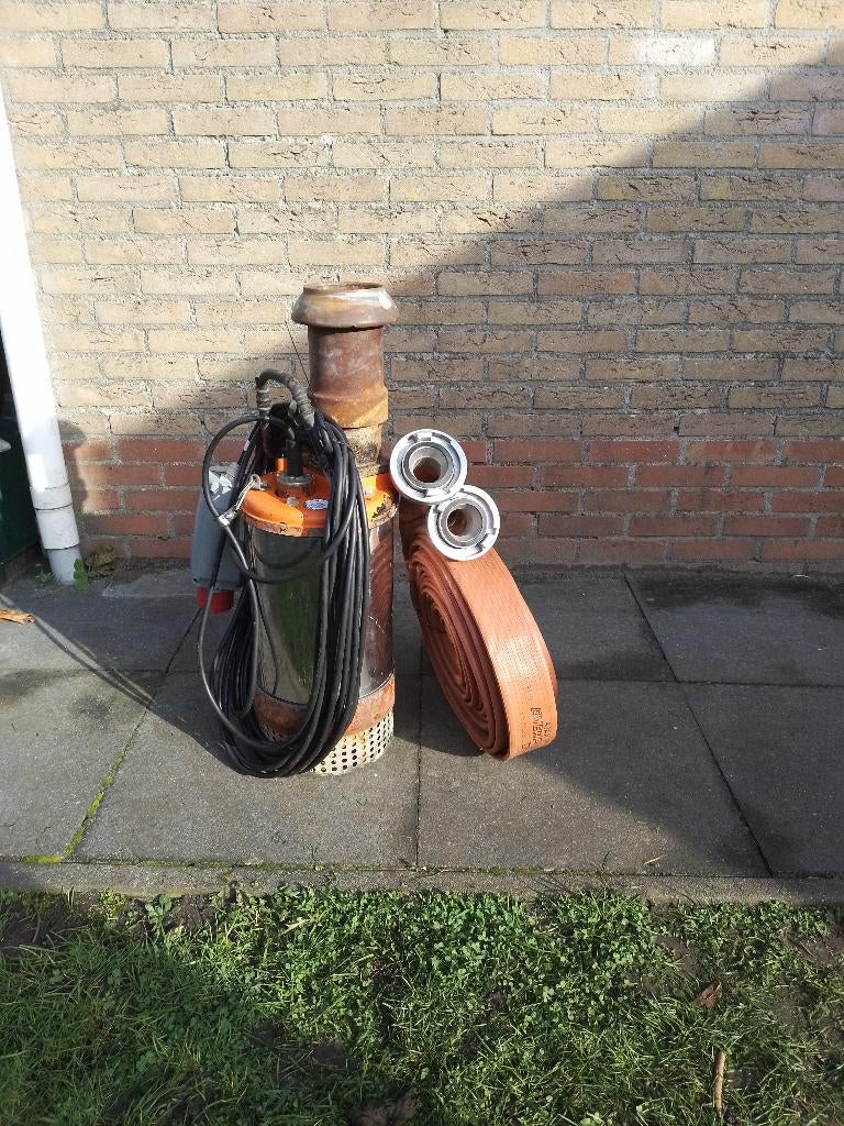 bouwpomp 70m3 klokpomp slibpomp 400V drainage + 12mtr slang, Tuin en Terras, Waterpompen, Ophalen, Gebruikt, Elektrisch