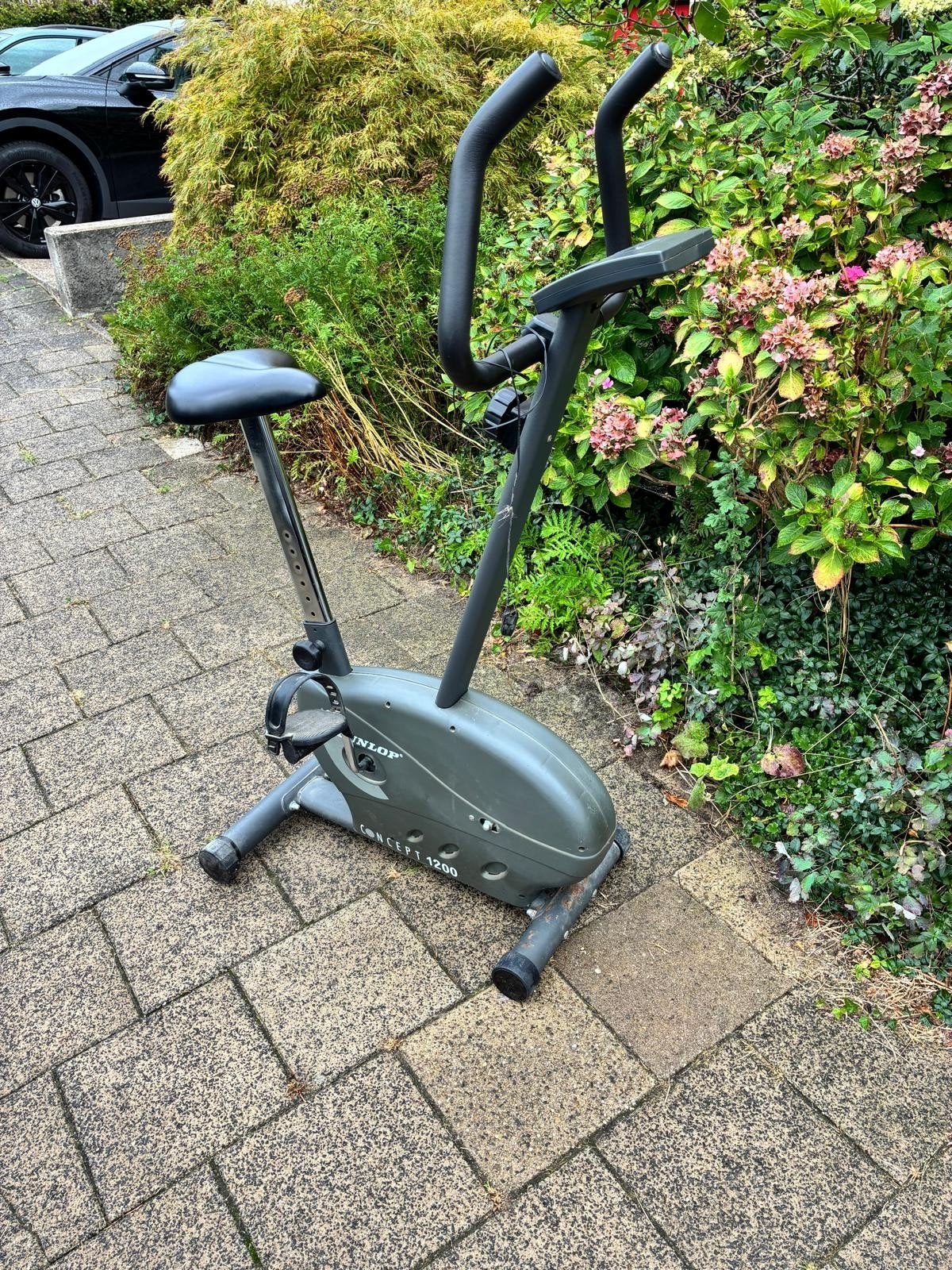Dunlop Concept 1200 Hometrainer - In goede staat, Sport en Fitness, Ophalen, Gebruikt, Metaal, Benen