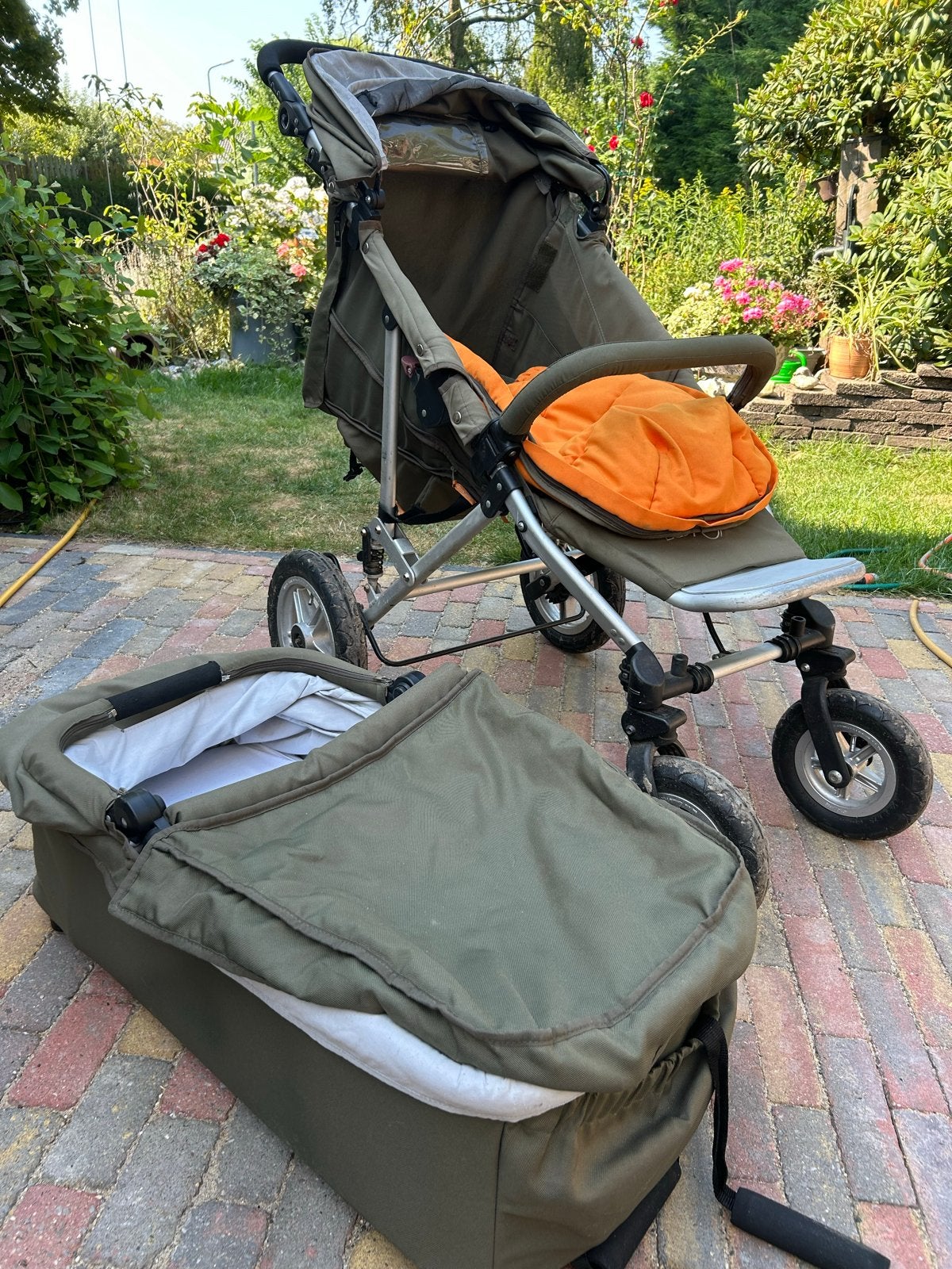 Easywalker Qtro kinderwagen met reiswieg en regenhoezen, Kinderen en Baby's, Kinderwagens en Combinaties, Overige merken, Gebruikt