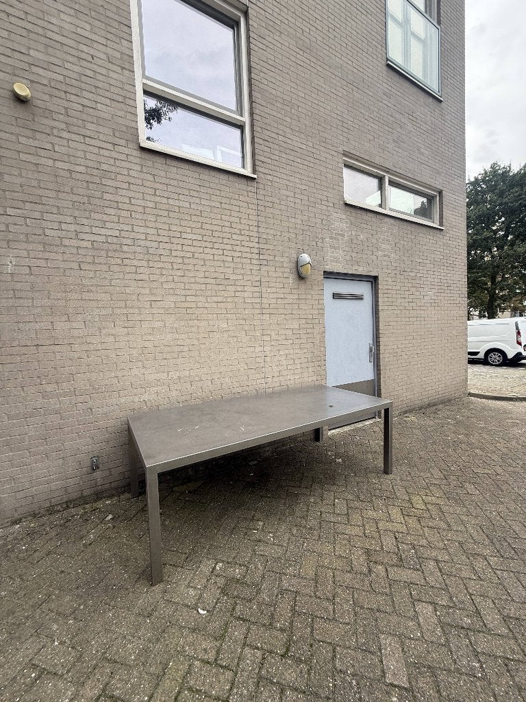 RVS Naadloze Tafel gratis ophalen, Ophalen, Gebruikt, 100 tot 150 cm, 200 cm of meer