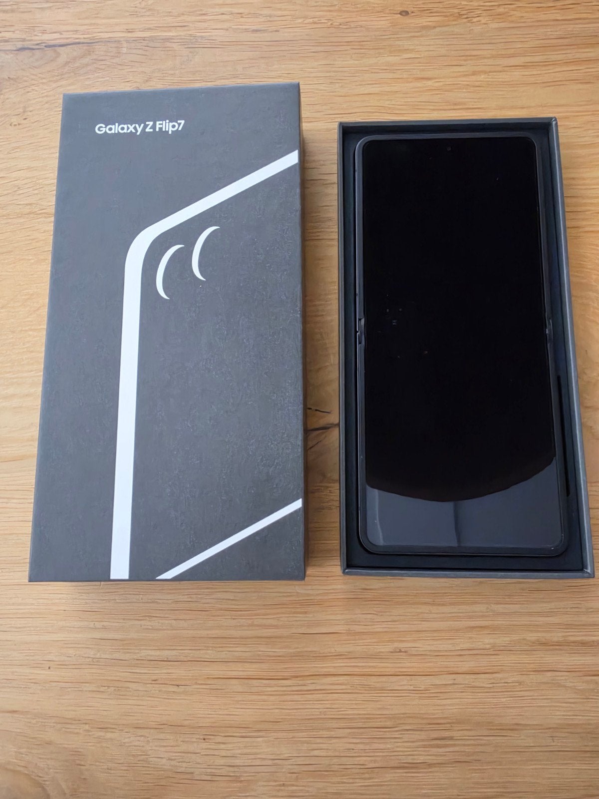 Samsung Galaxy Z Flip 7 Zwart 512GB (met garantie), Telecommunicatie, Mobiele telefoons | Samsung, Gebruikt, Zwart, Touchscreen