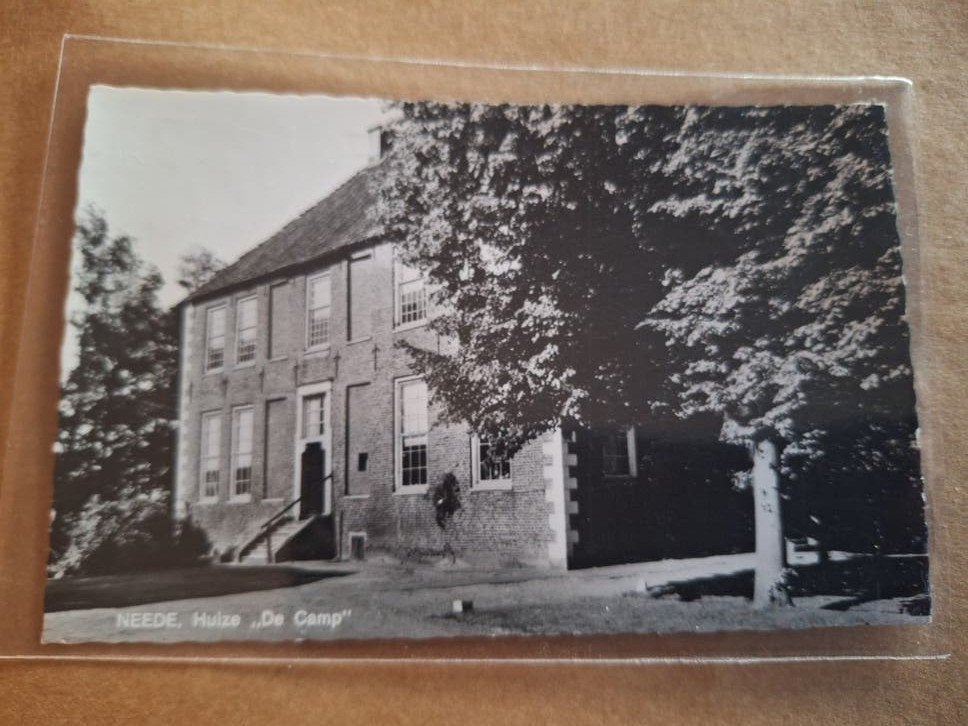 Ansichtkaart 1985 van  Huize "De Kamp" Neede, Ophalen of Verzenden
