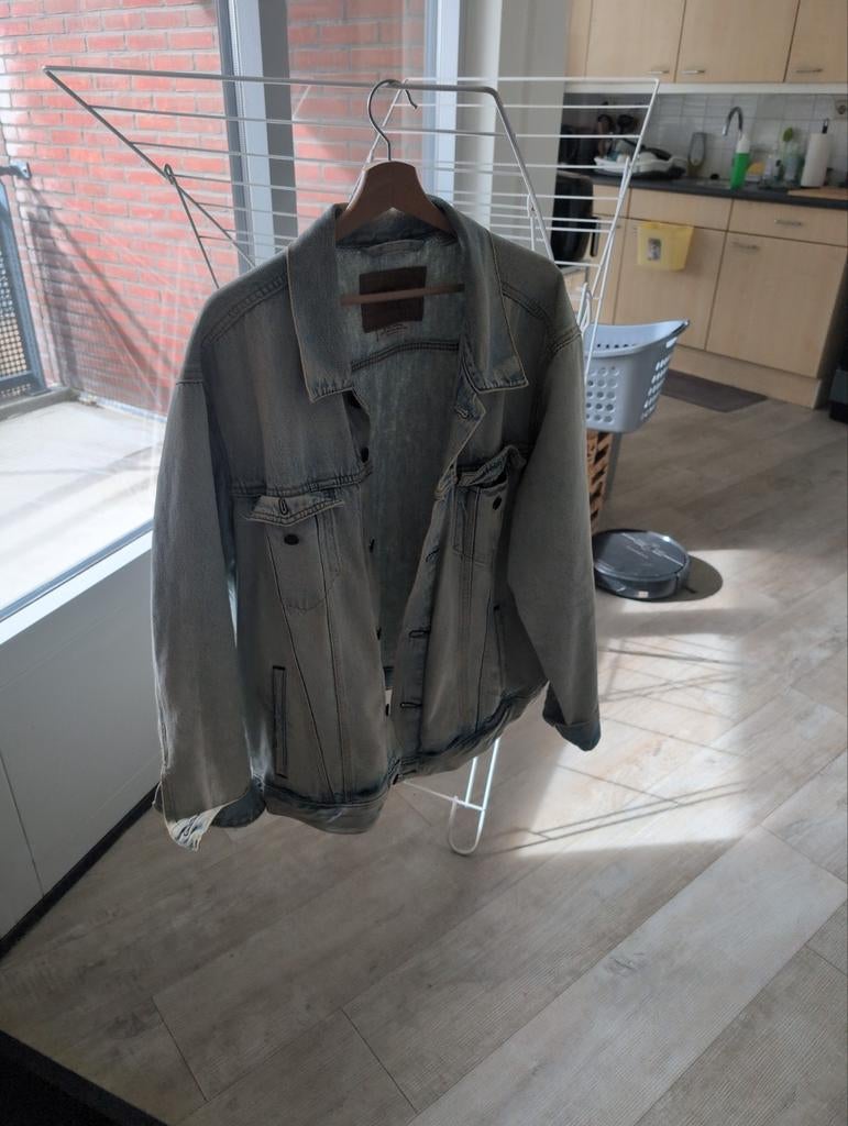 Levi's Strauss Premium, Ophalen, Zo goed als nieuw, Jasje of Colbert, Grijs