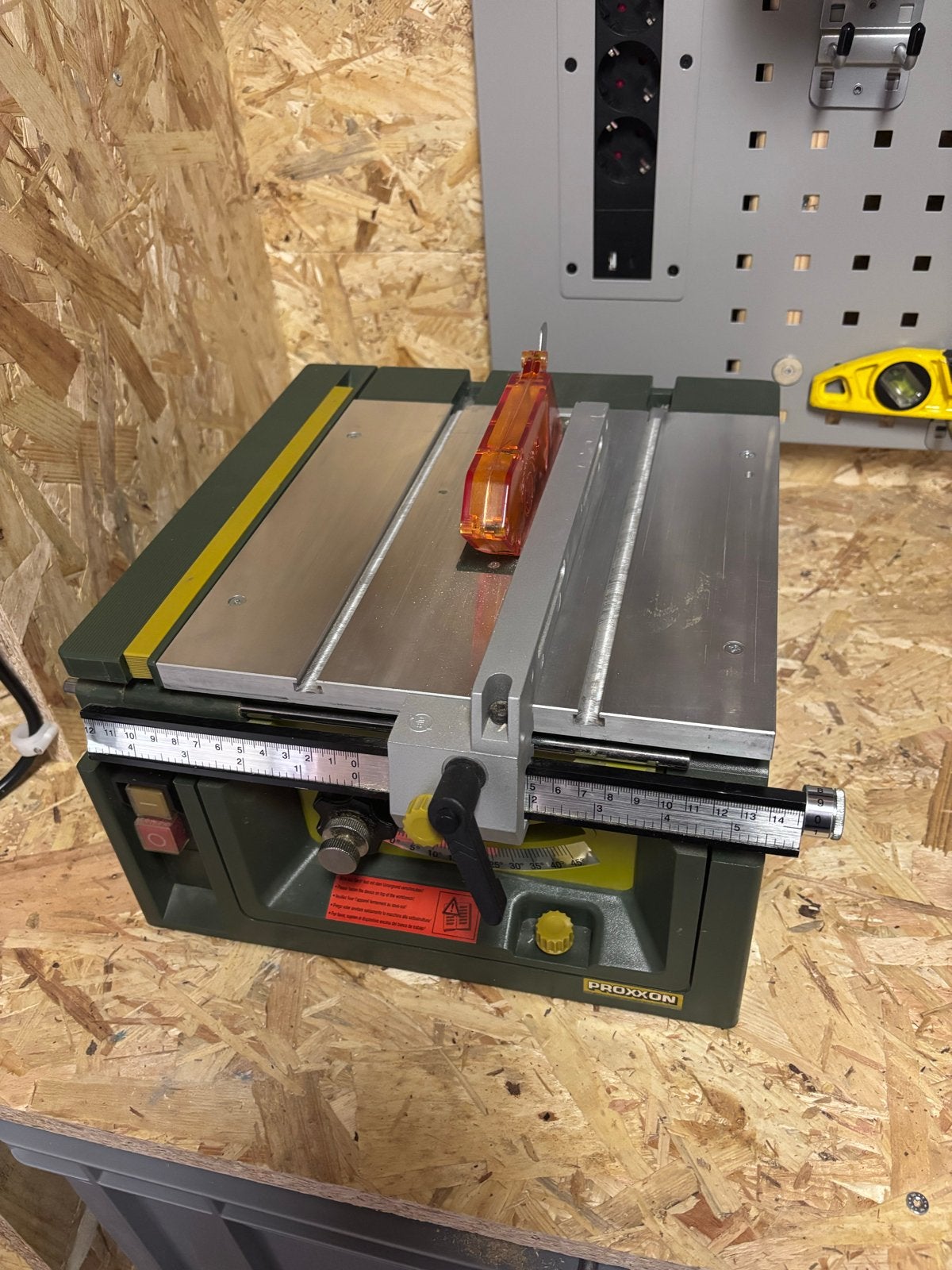 PROXXON Micromot FET Tafelzaag - Compact en Nauwkeurig, Minder dan 30 mm, Gebruikt, Cirkelzaag, Ophalen of Verzenden
