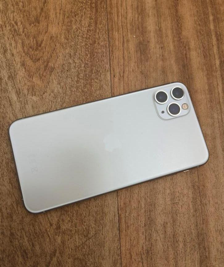 iPhone 11 Pro Max 256GB Zilver met hoesje Zo goed als nieuw, Telecommunicatie, Mobiele telefoons | Apple iPhone, 256 GB, IPhone 11 Pro Max