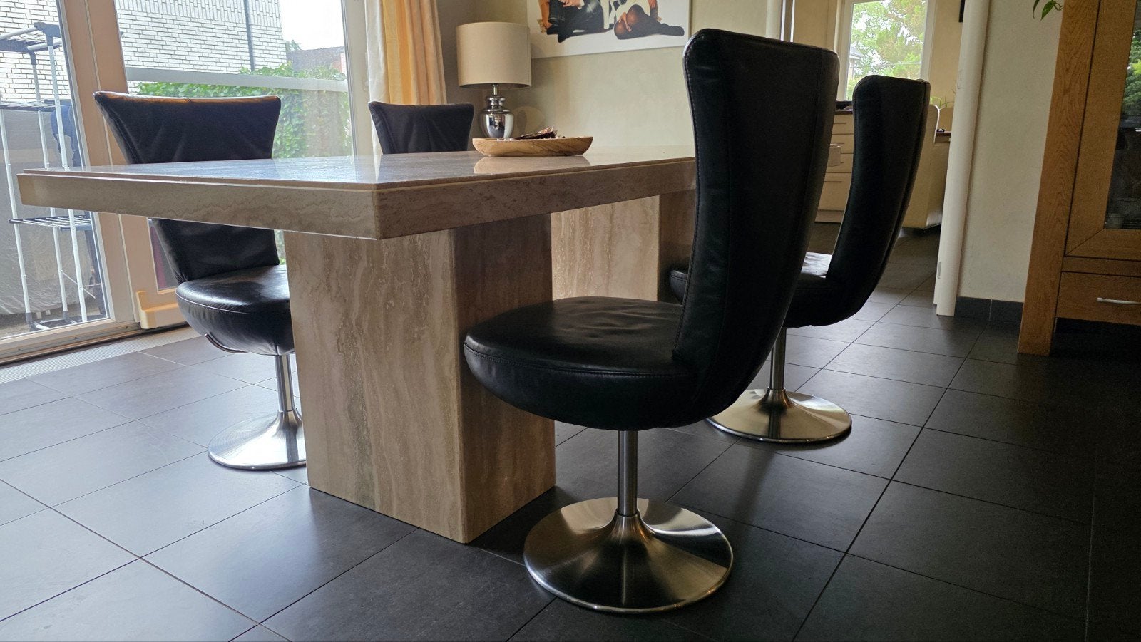Set van 4 Koinor design eetkamerstoelen / draaistoelen – Zwa, Huis en Inrichting, Ophalen, Gebruikt, Zwart, Design